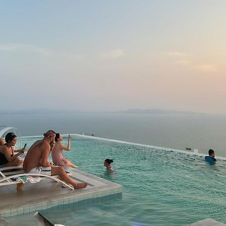 Copacabana Beach Jomtien 科帕卡巴纳海乔木提安海滩毗邻乔木提安夜市 Esterno foto