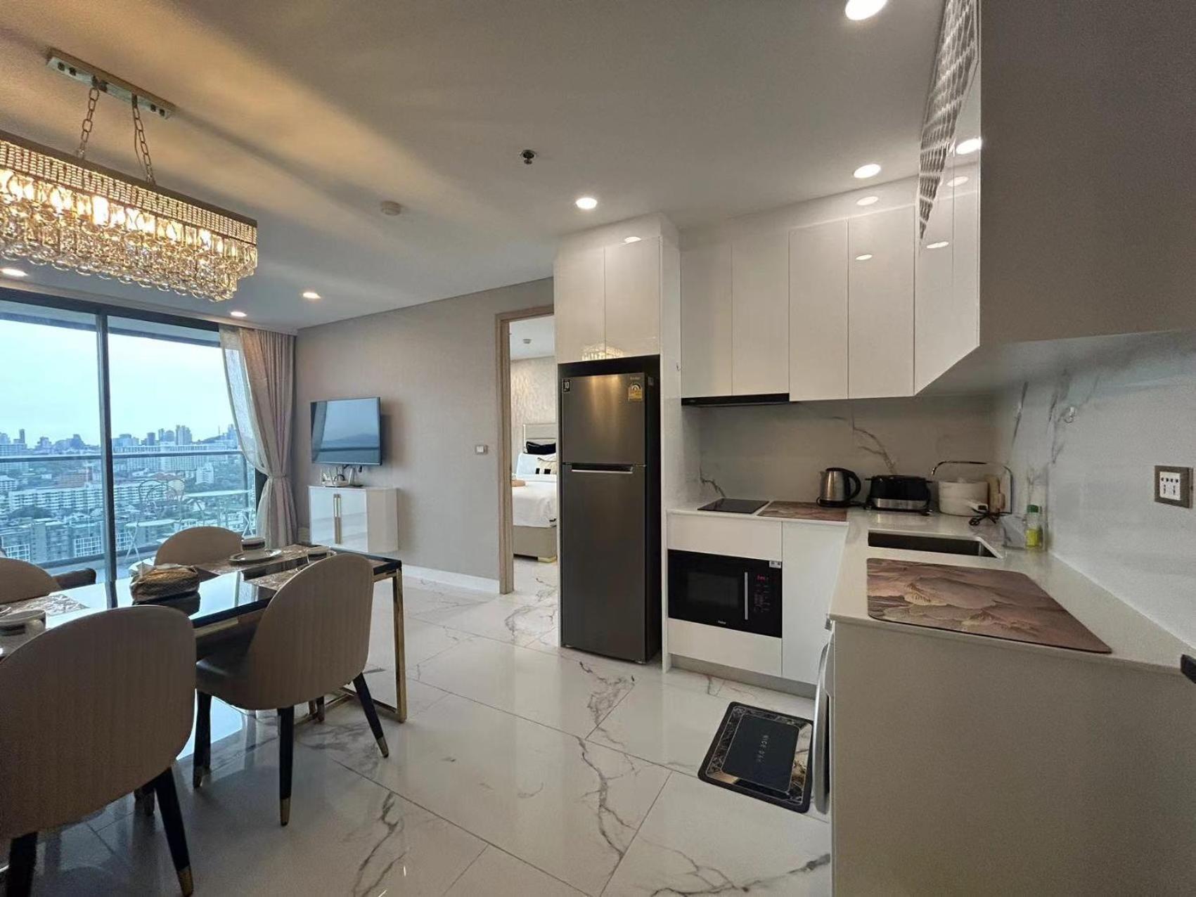 Copacabana Beach Jomtien 科帕卡巴纳海乔木提安海滩毗邻乔木提安夜市 Esterno foto