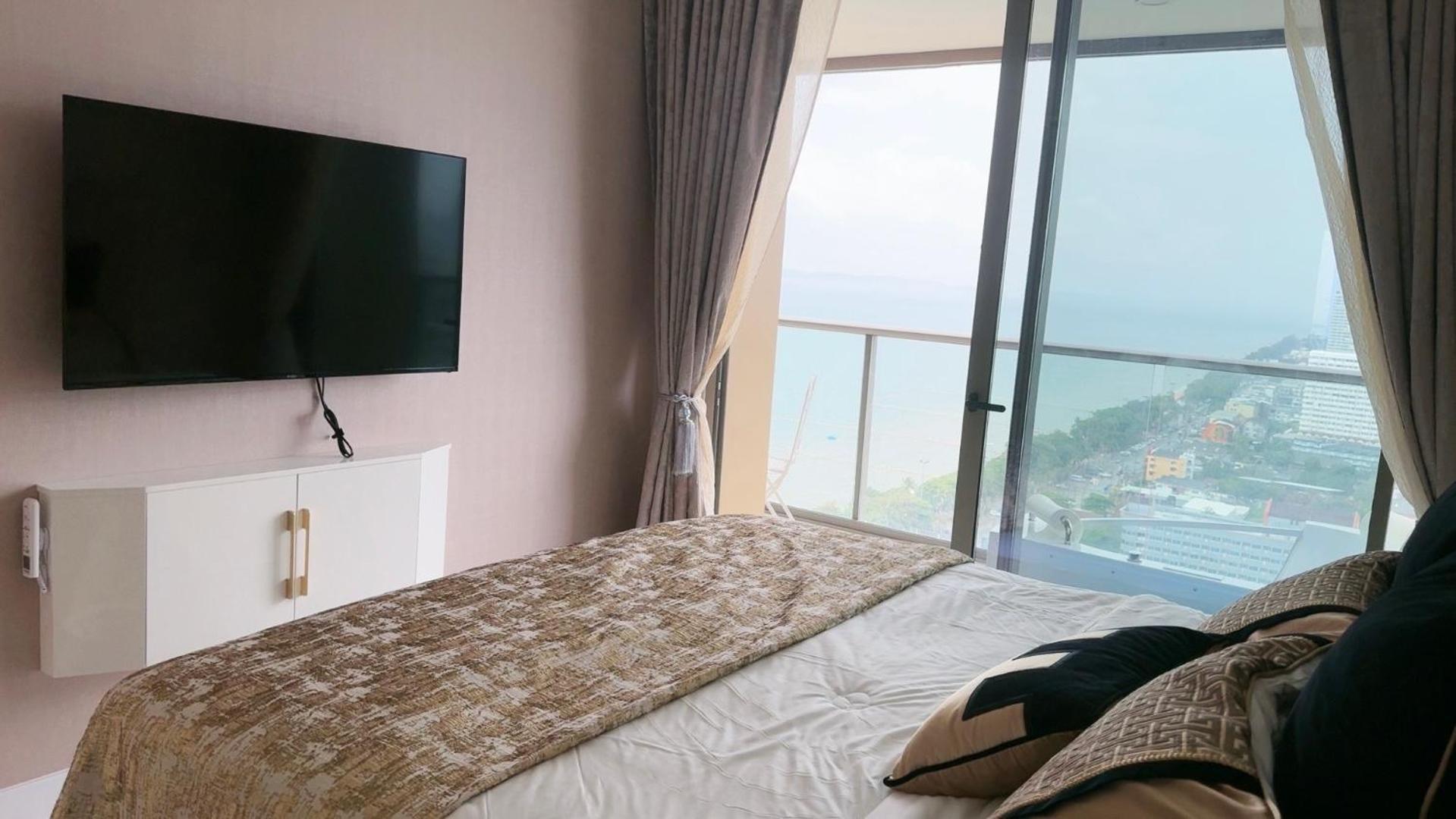 Copacabana Beach Jomtien 科帕卡巴纳海乔木提安海滩毗邻乔木提安夜市 Esterno foto
