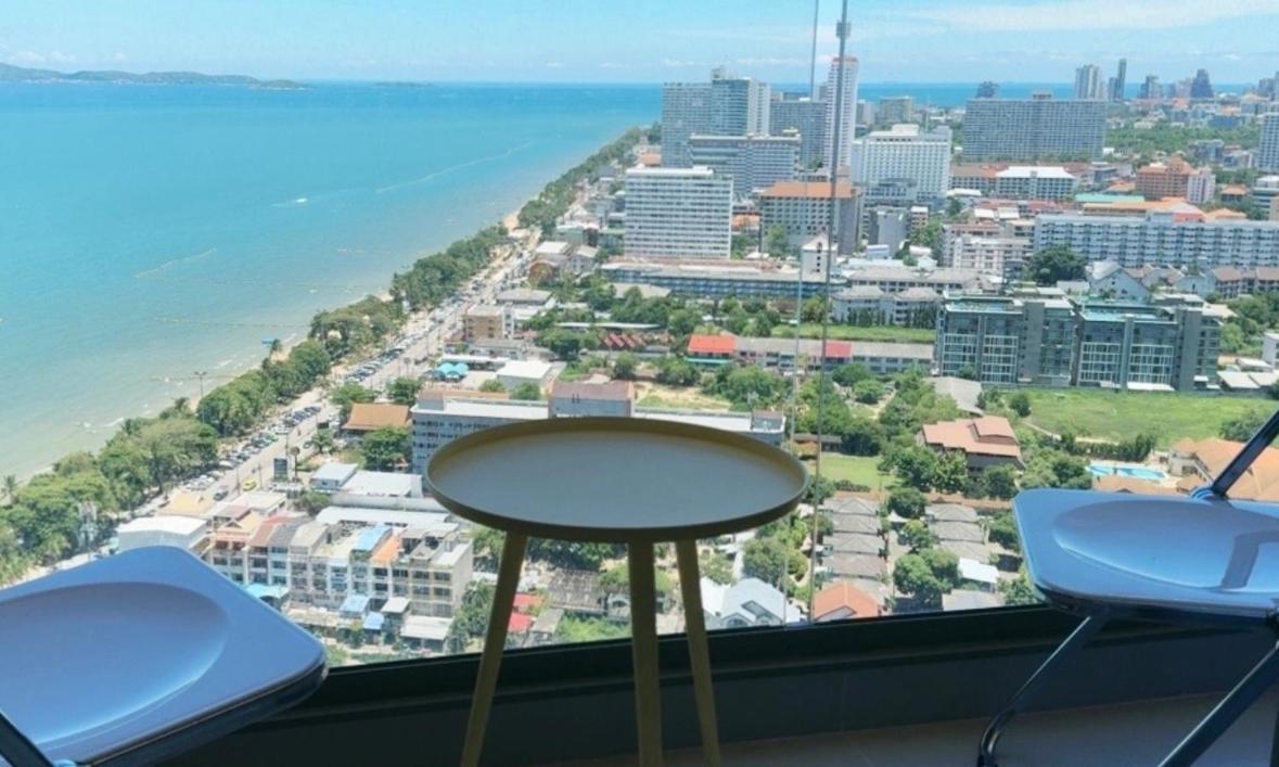 Copacabana Beach Jomtien 科帕卡巴纳海乔木提安海滩毗邻乔木提安夜市 Esterno foto