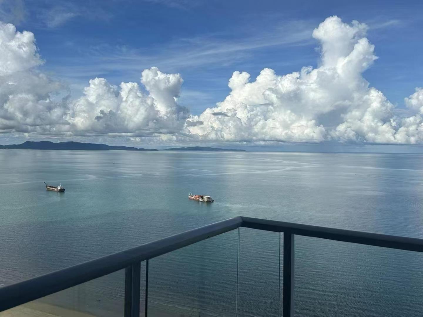 Copacabana Beach Jomtien 科帕卡巴纳海乔木提安海滩毗邻乔木提安夜市 Esterno foto